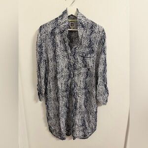 Elegant Blue and White Women's Top/dress